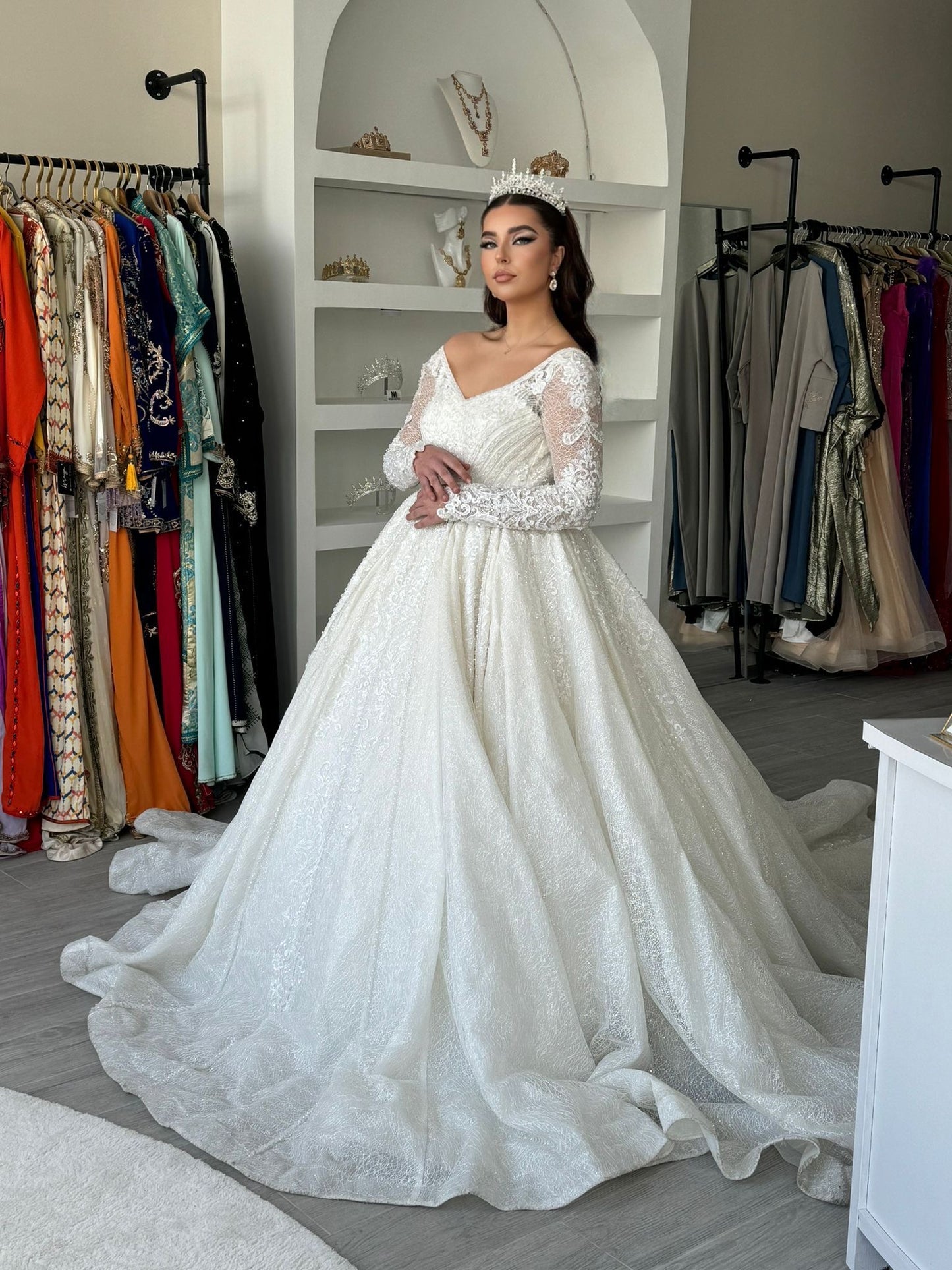 robe princesse satinée strass Swarovski