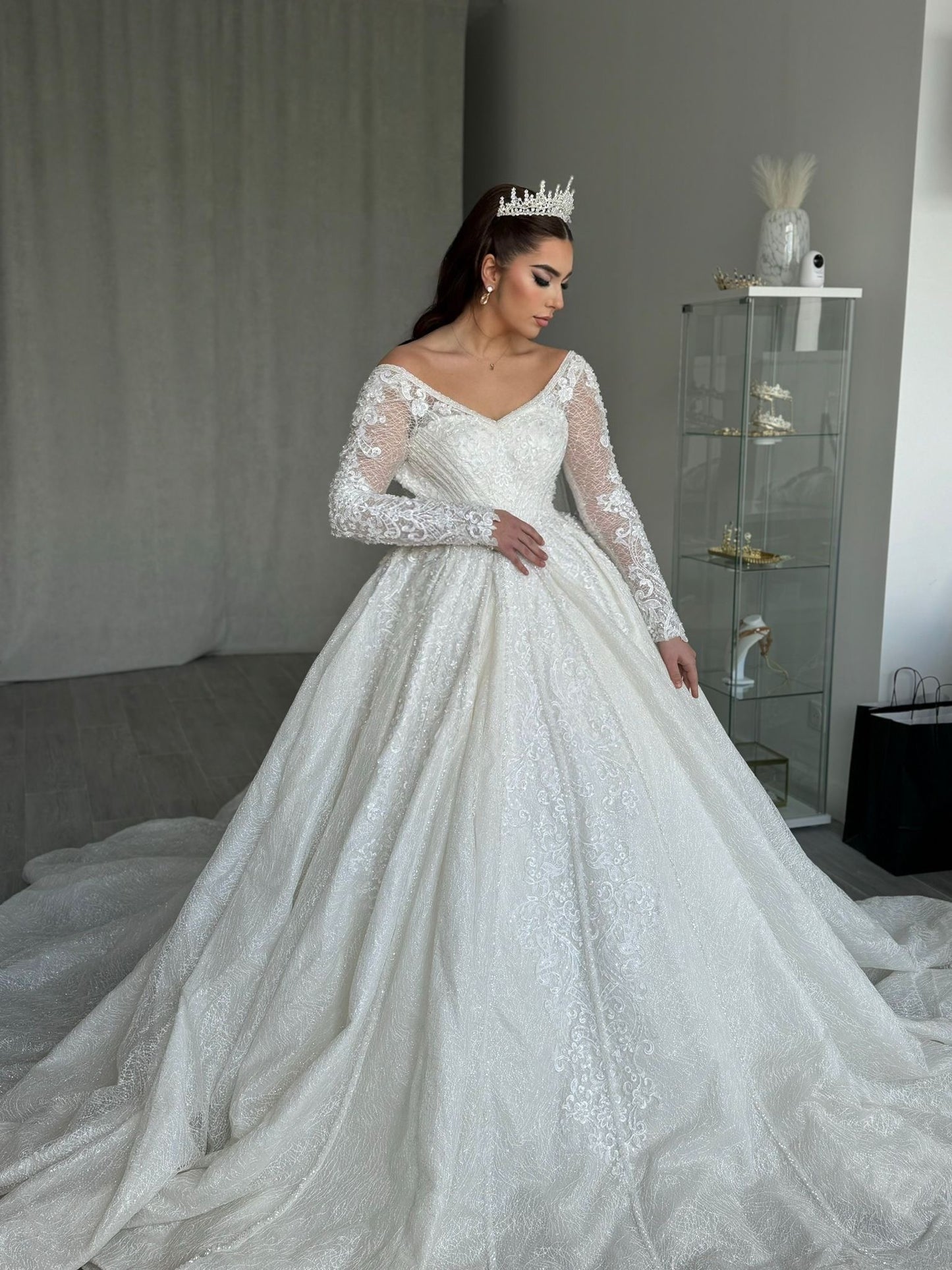 robe princesse satinée strass Swarovski