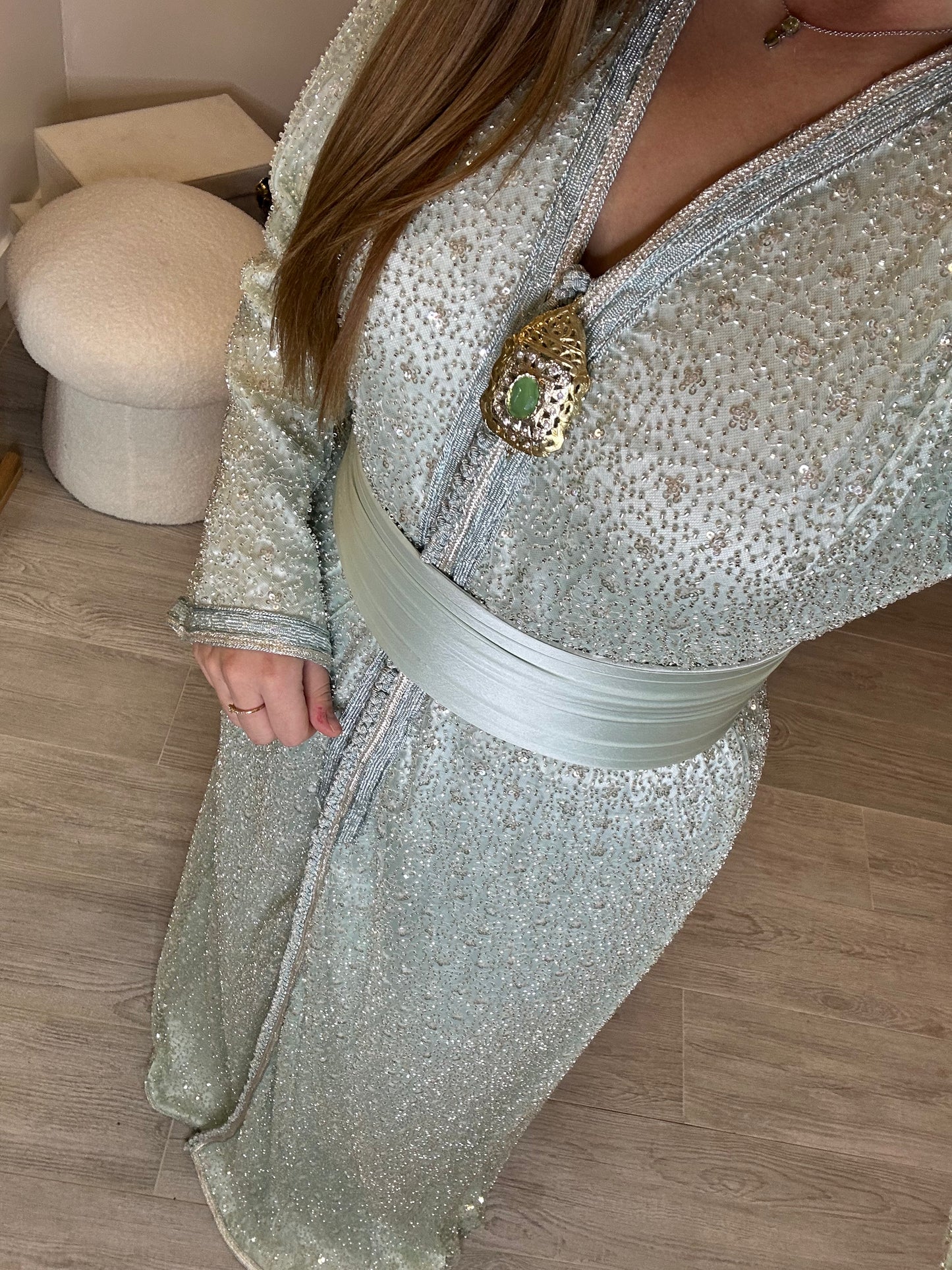 Caftan bleu satinée